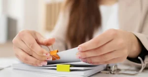 FI_5-Reasons-HR-Should-Adopt-HR-Tech-to-Streamline-Claim-Process